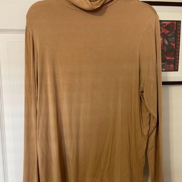 Chicos Size 3 Mock Neck Stretchy Long-Sleeve Shirt - Picture 2 of 6